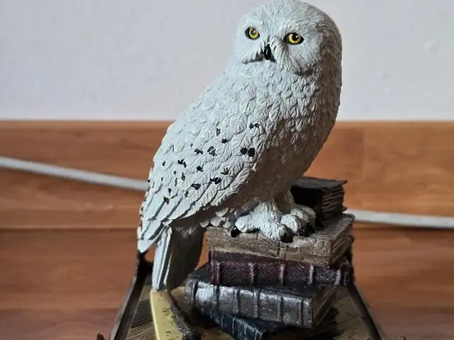 Hedwig Collectible Figurine, Επαρχία Λευκωσίας — 'Έγκωμη