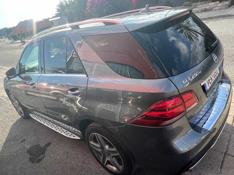 2017 Mercedes-Benz GLE-Class 2,5L 2017 Cyprus
