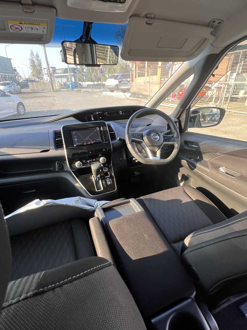 2022 Nissan Serena 2,0L 2022 Cyprus