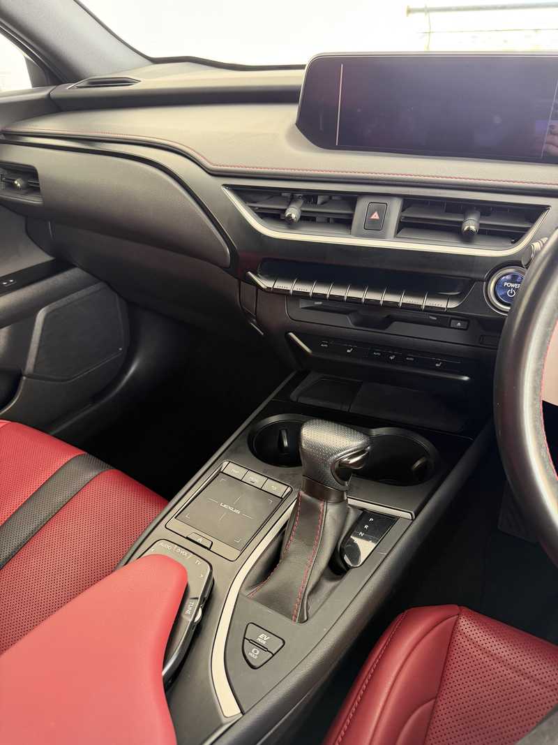 2022 Lexus UX 2,0L 2022 Cyprus