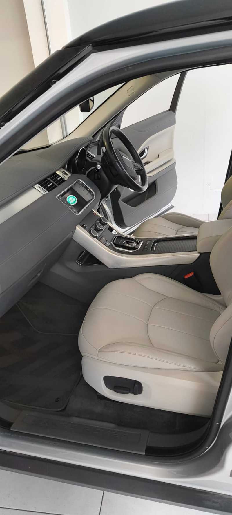 2019 Land Rover Range Rover Evoque 2,0L 2019 Cyprus