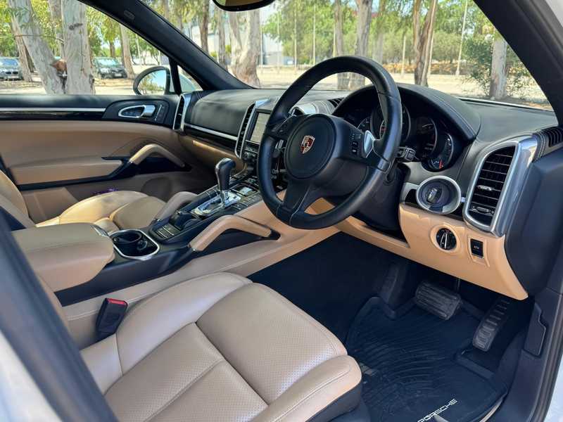 2014 Porsche Cayenne 3,0L 2014 Cyprus