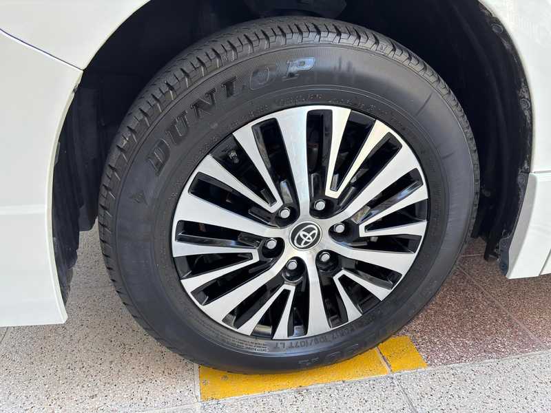 2024 Toyota Granace 2,8L 2024 Cyprus