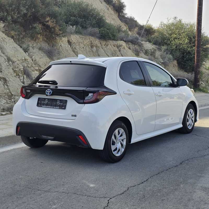 2022 Toyota Yaris 1,5L 2022 Cyprus