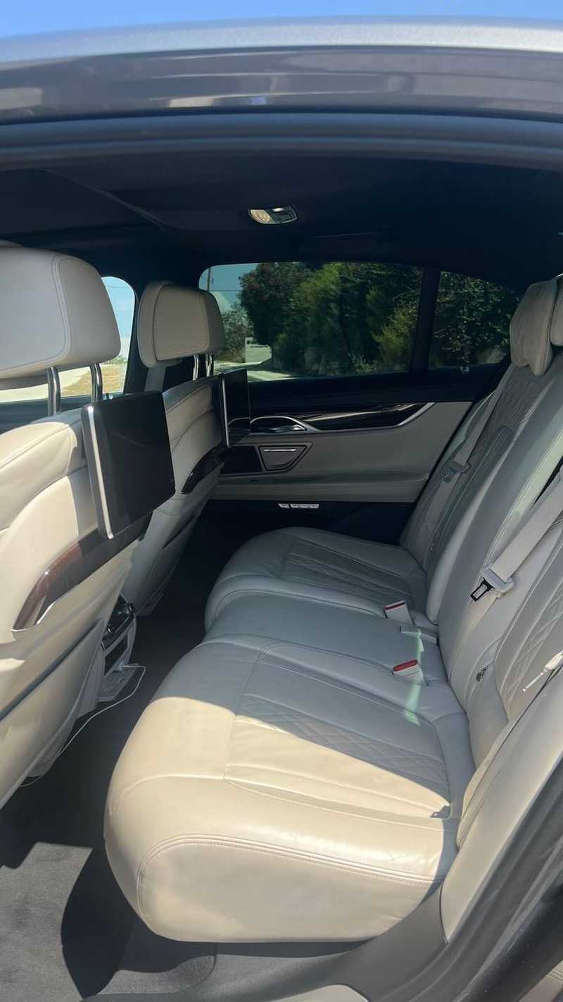 2016 BMW 7-Series 3,0L 2016 Cyprus