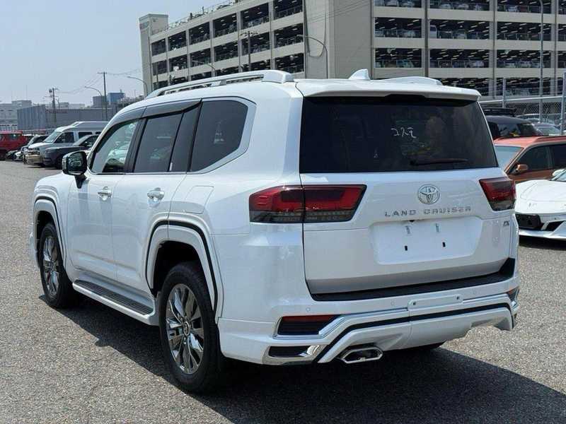 2026 Toyota Land Cruiser 300 3,3L 2026 Cyprus