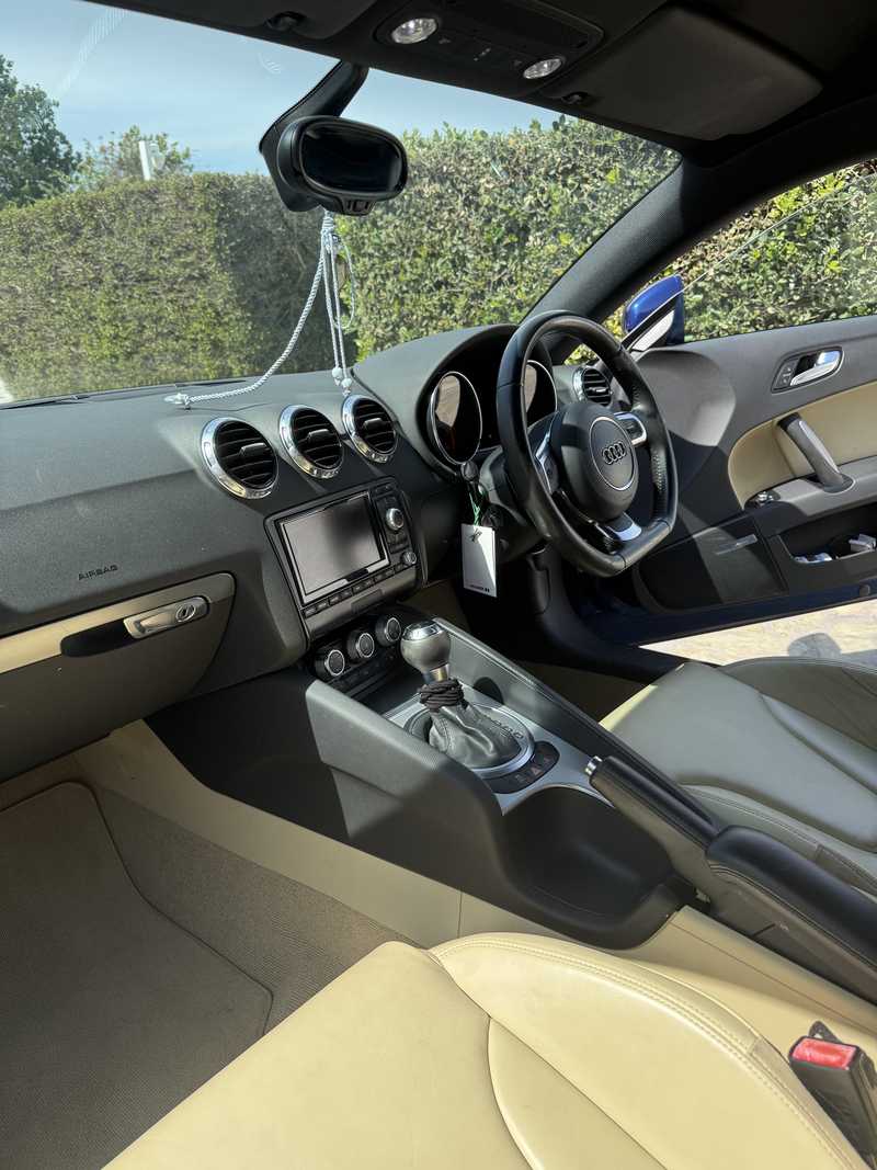 2010 Audi TT 2,0L 2010 Cyprus