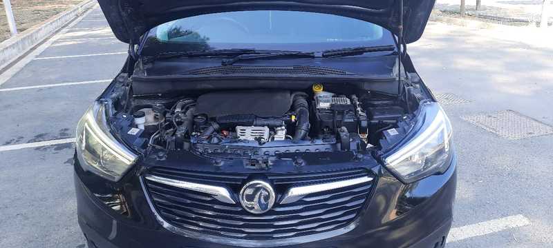 2018 Opel, Vauxhall Crossland X 1,2L 2018 Cyprus