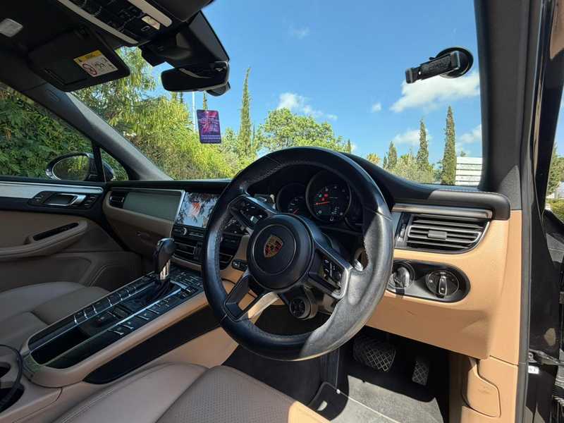 2019 Porsche Macan 2,0L 2019 Cyprus