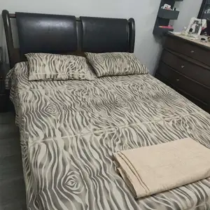 Κρεβάτι με στρώμα, Επαρχία Λευκωσίας — Στρόβολος - Ακρόπολη