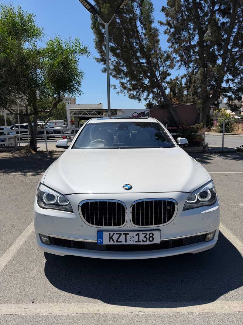 BMW 7-Series 3,0L 2011