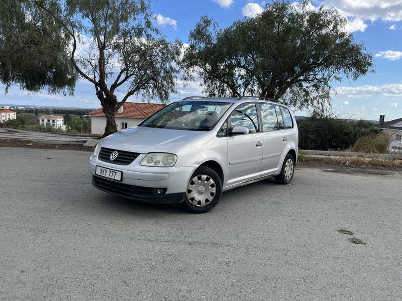 2005 Volkswagen Touran 1,6L 2005 Cyprus