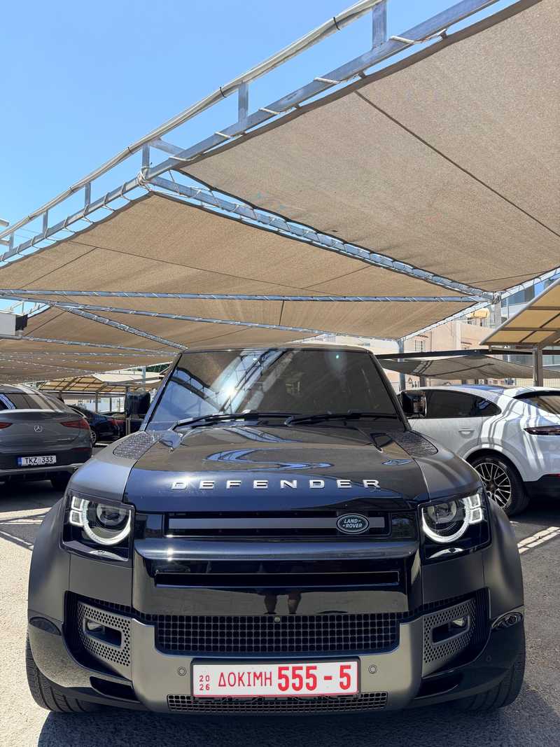 Land Rover Defender 5,0L 2023
