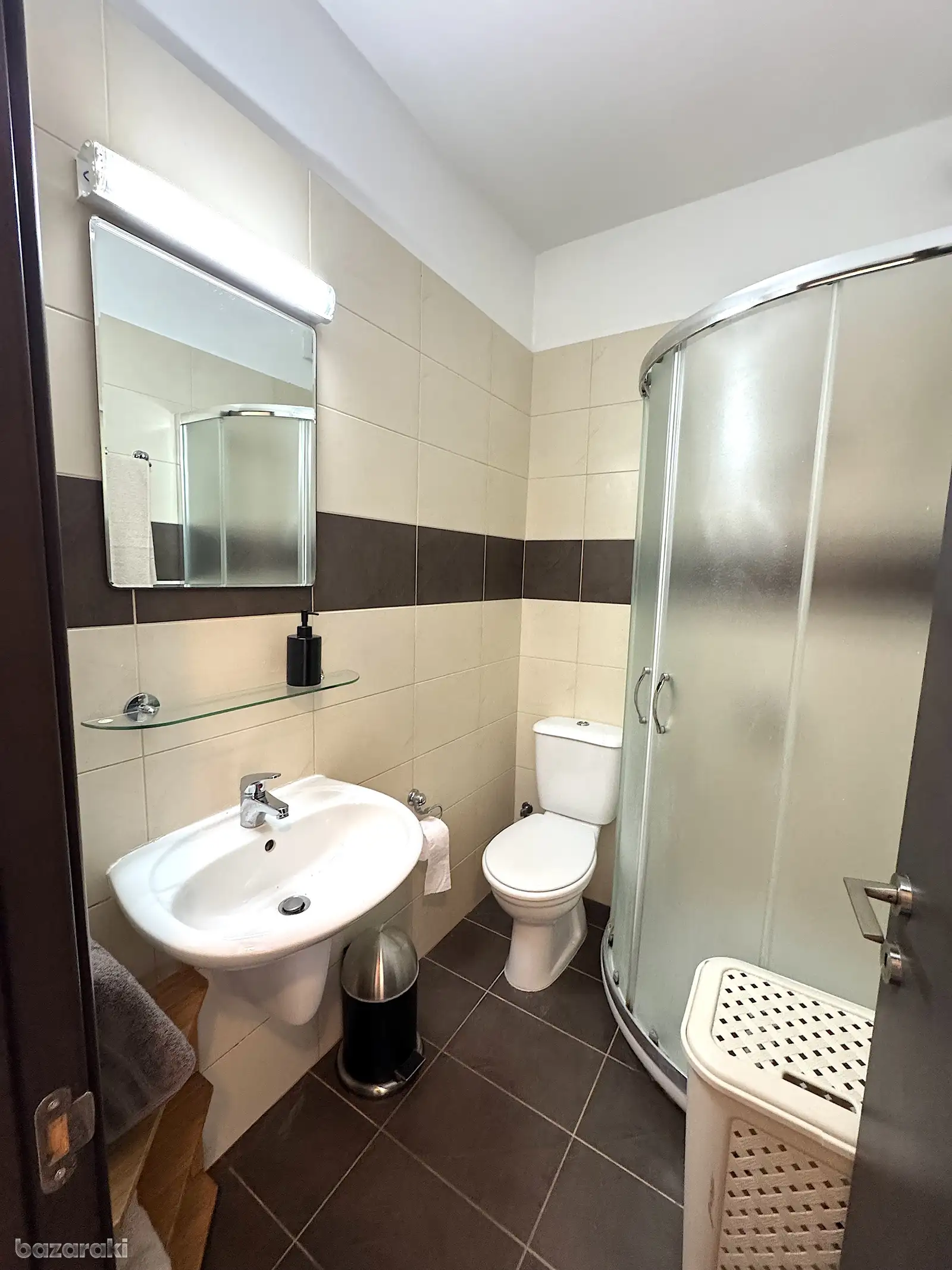 Apartment, 3 bedrooms — 8