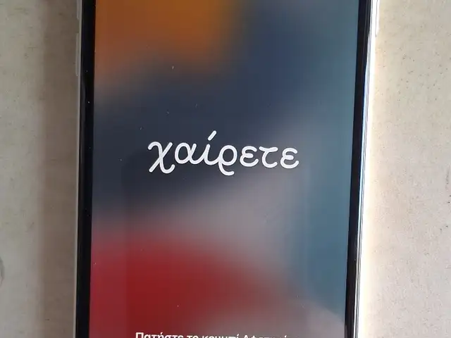 Iphone se, Nicosia — Pano Deftera