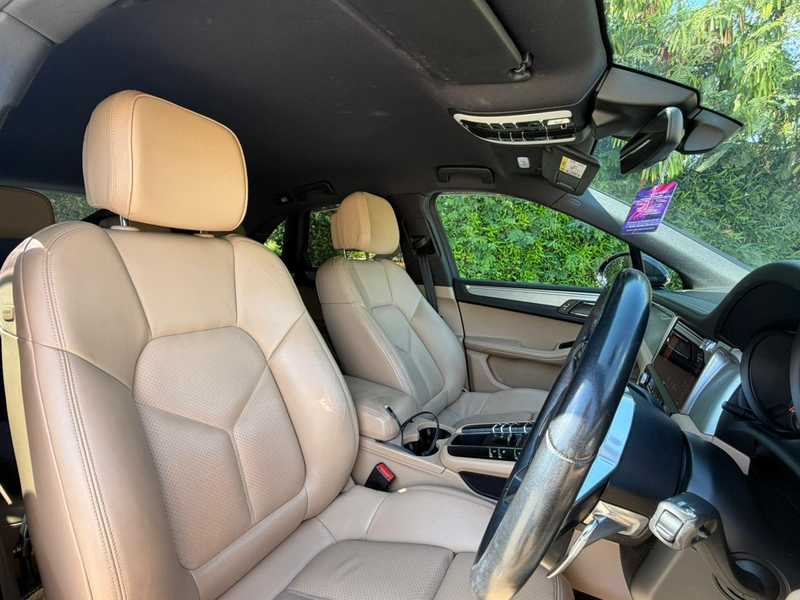 2019 Porsche Macan 2,0L 2019 Cyprus