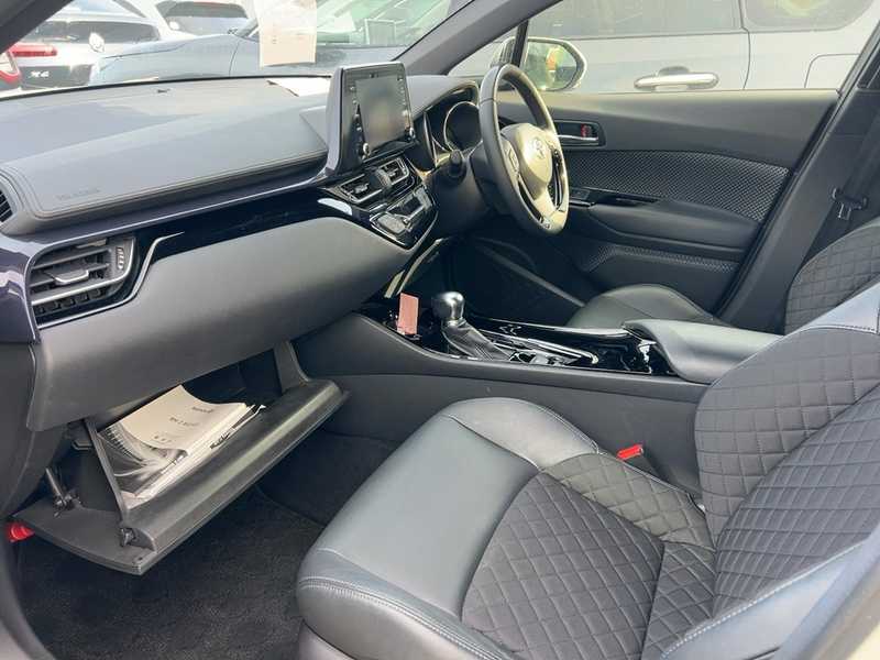 2021 Toyota C-HR 1,8L 2021 Cyprus