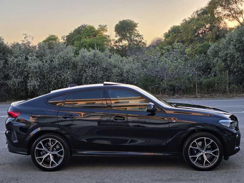 2021 BMW X6 3,0L 2021 Cyprus