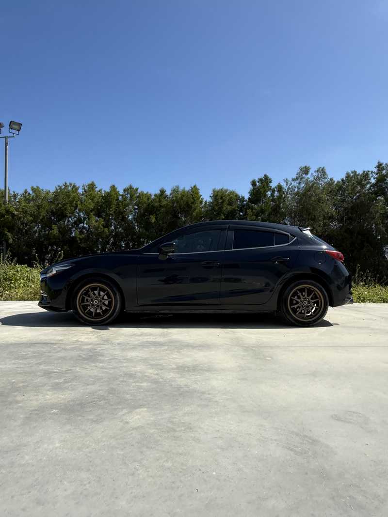 2017 Mazda Axela 1,5L 2017 Cyprus