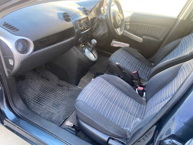 Mazda Demio 1,3L 2011