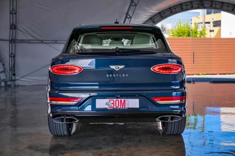 2021 Bentley Bentayga 4,0L 2021 Cyprus
