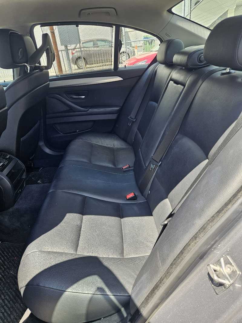 2011 BMW 5-Series 2,0L 2011 Cyprus
