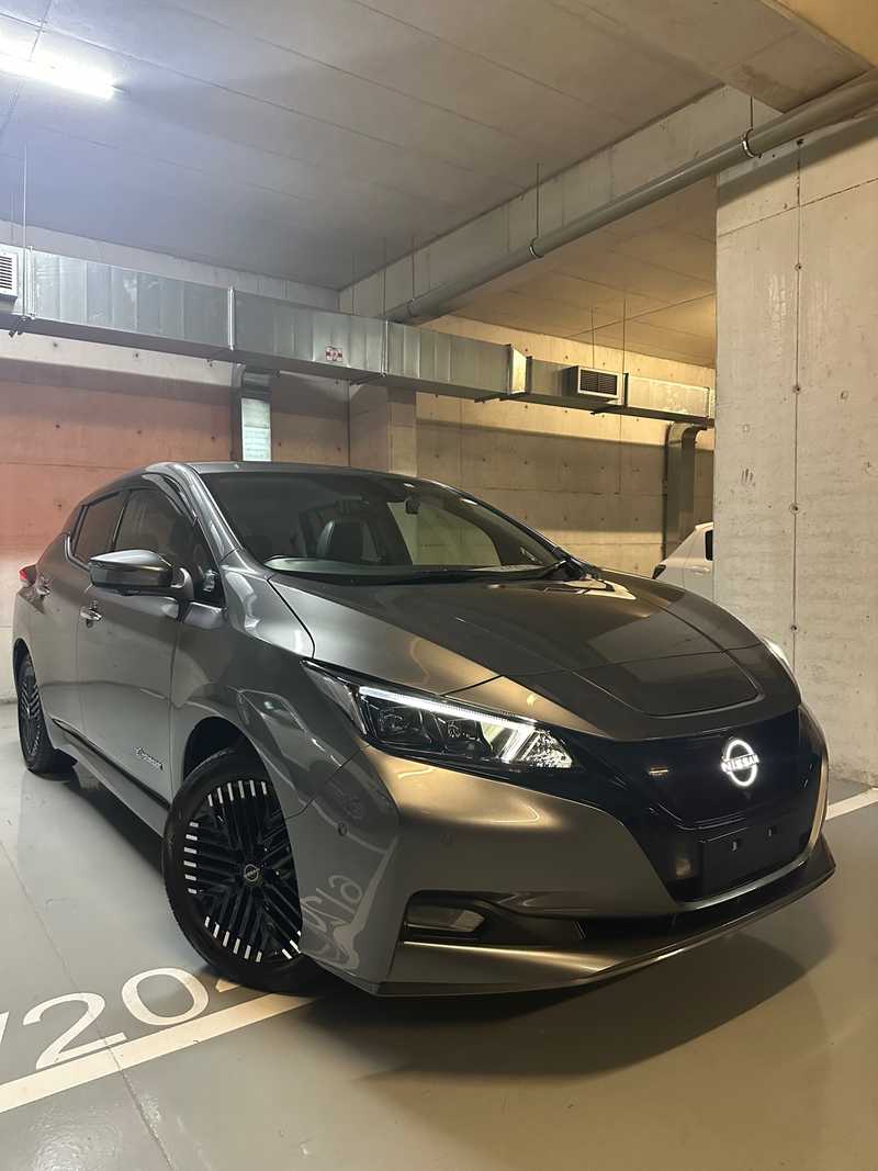 Nissan Leaf Electric 2023