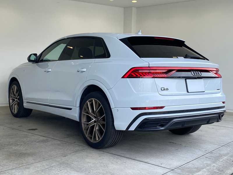 2024 Audi Q8 3,0L 2024 Cyprus