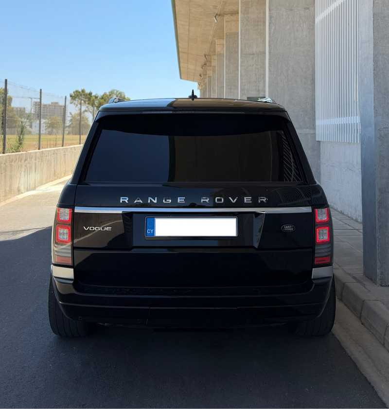 2015 Land Rover Range Rover Vogue 3,0L 2015 Cyprus