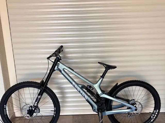 Canyon sender cfr underdog 2026/27, Limassol — Limassol Marina