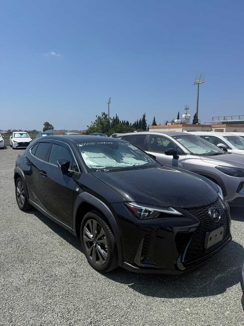 Lexus UX 2,5L 2023