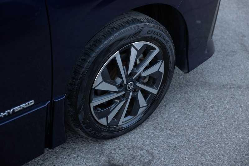 2022 Nissan Serena 2,0L 2022 Cyprus