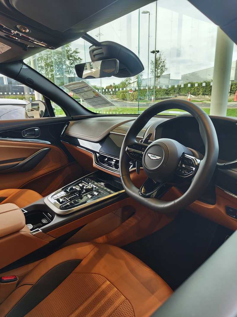 2025 Aston Martin DBX 4,0L 2025 Cyprus