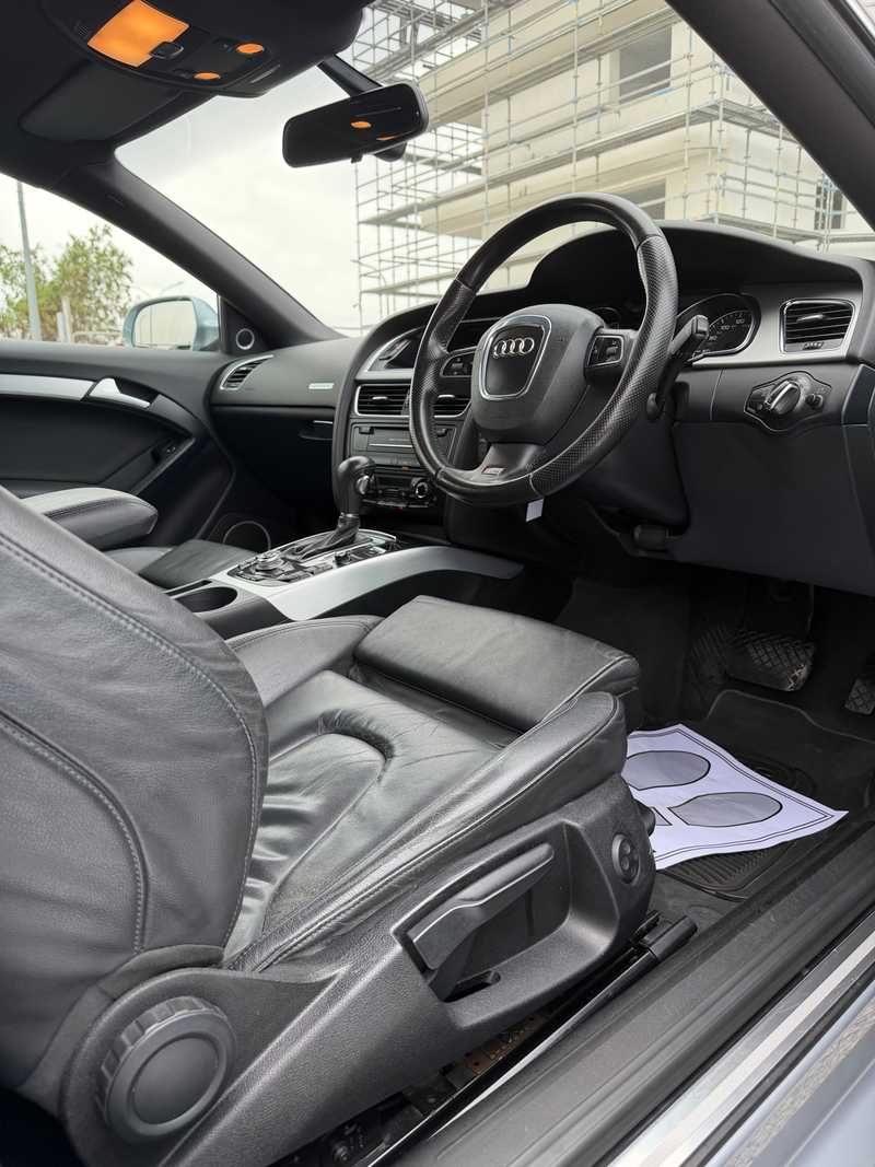 2010 Audi A5 2,0L 2010 Cyprus
