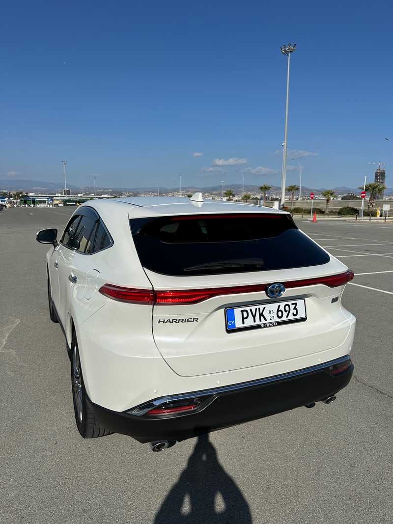 2022 Toyota Harrier 2,5L 2022 Cyprus