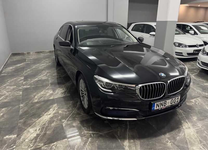 BMW 7-Series 3,0L 2017