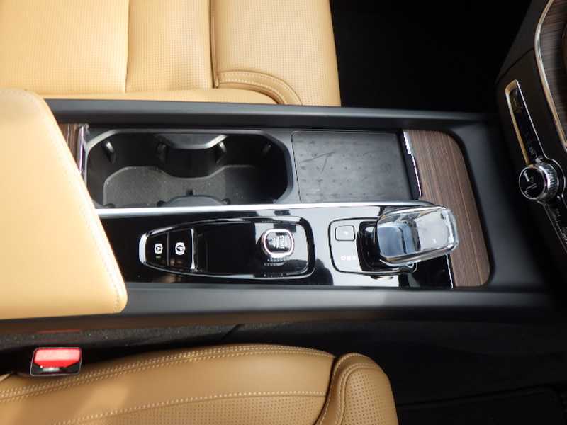 2022 Volvo XC60 2,0L 2022 Cyprus