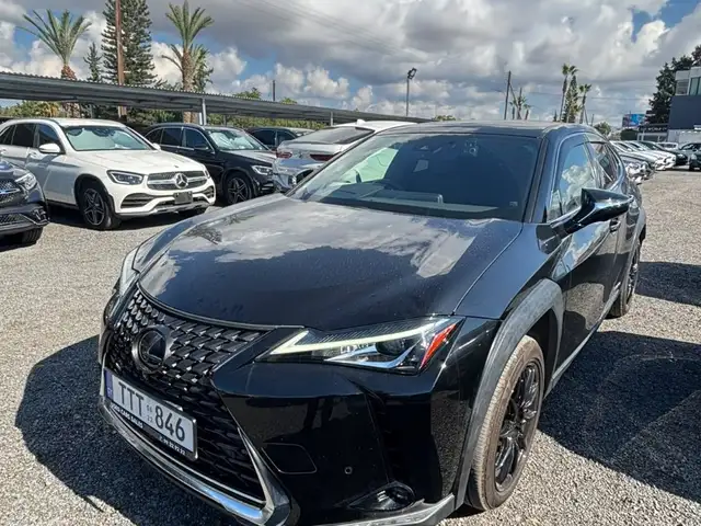 Lexus UX
