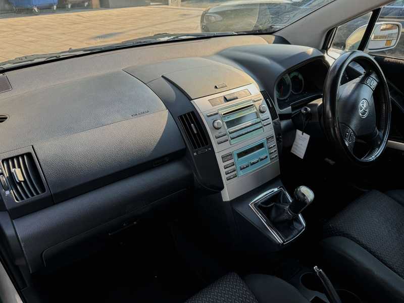 2008 Toyota Corolla Verso 2,2L 2008 Cyprus