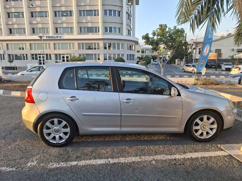2005 Volkswagen Golf 1,6L 2005 Cyprus