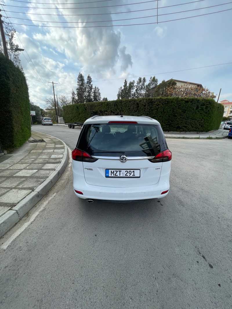 2015 Opel, Vauxhall Insignia 2,0L 2015 Cyprus
