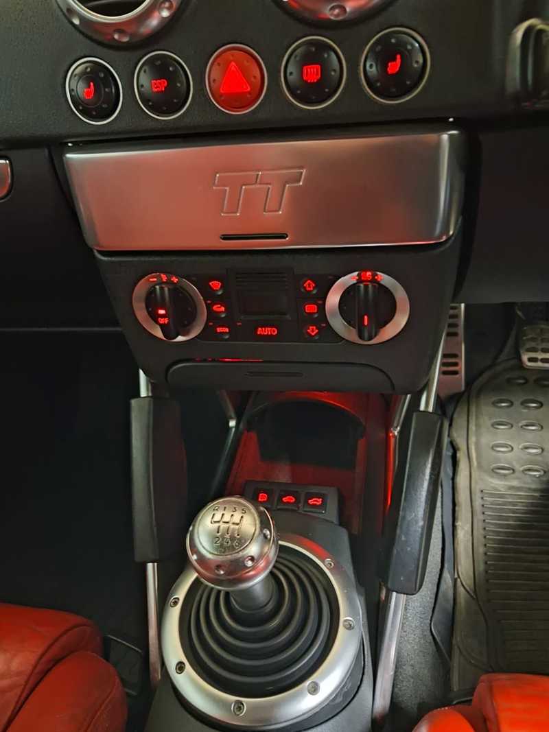 2004 Audi TT 1,8L 2004 Cyprus