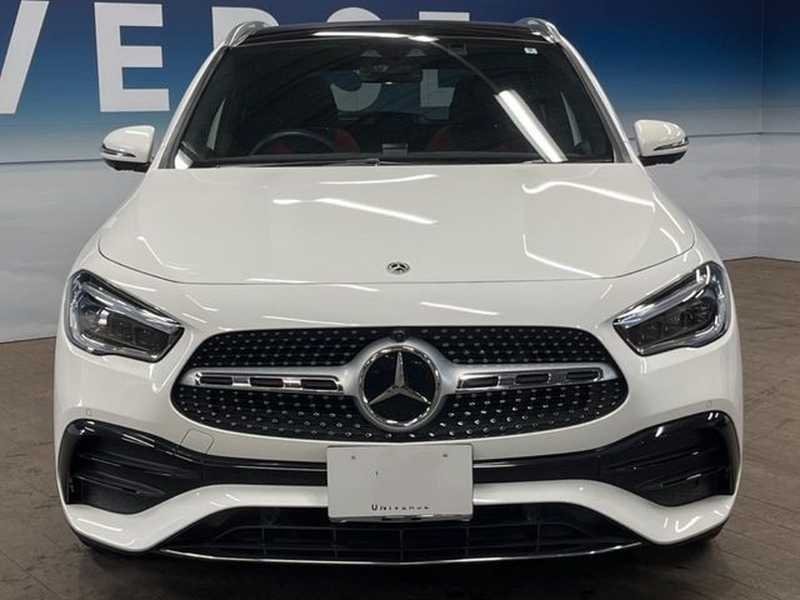 2022 Mercedes-Benz GLA-Class 2,0L 2022 Cyprus