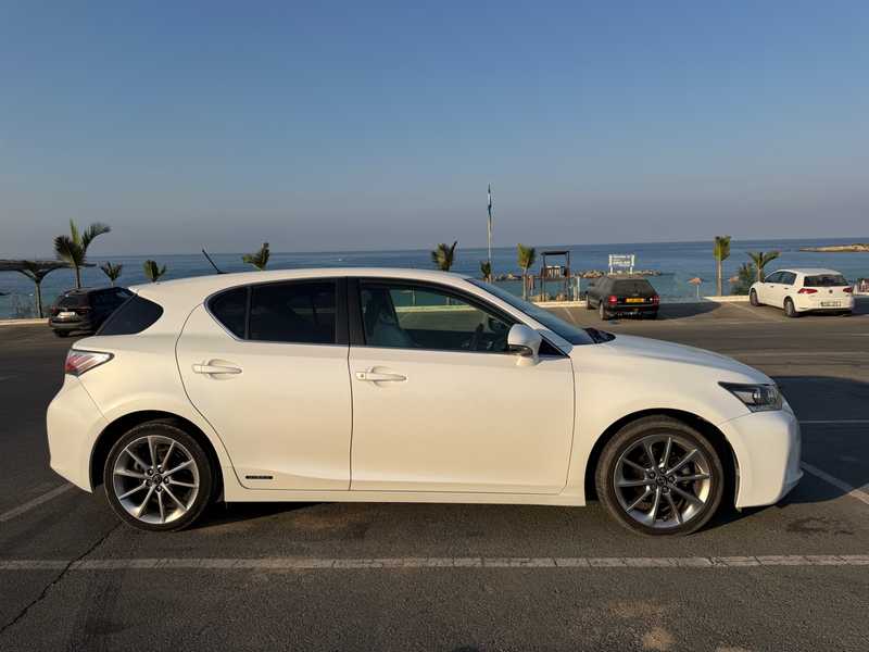 2013 Lexus CT 1,8L 2013 Cyprus