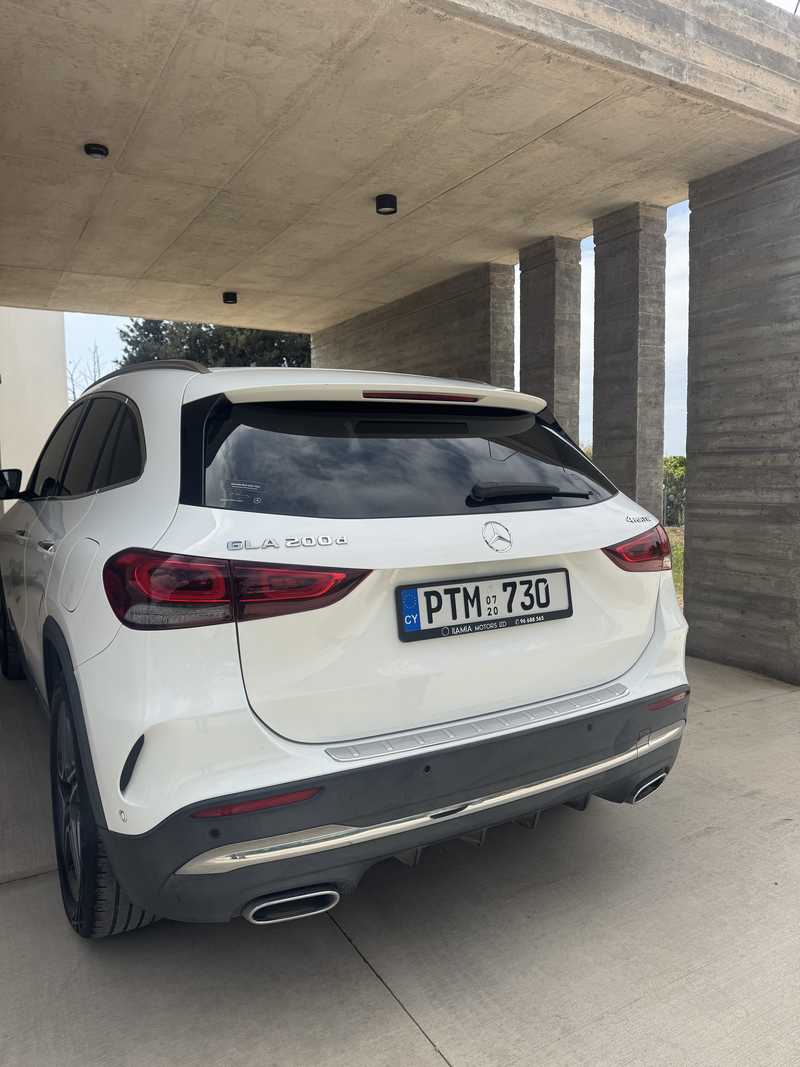 2020 Mercedes-Benz GLA-Class 3,5L 2020 Cyprus