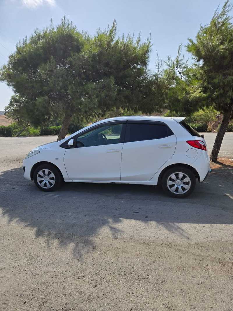 2013 Mazda Demio 1,3L 2013 Cyprus