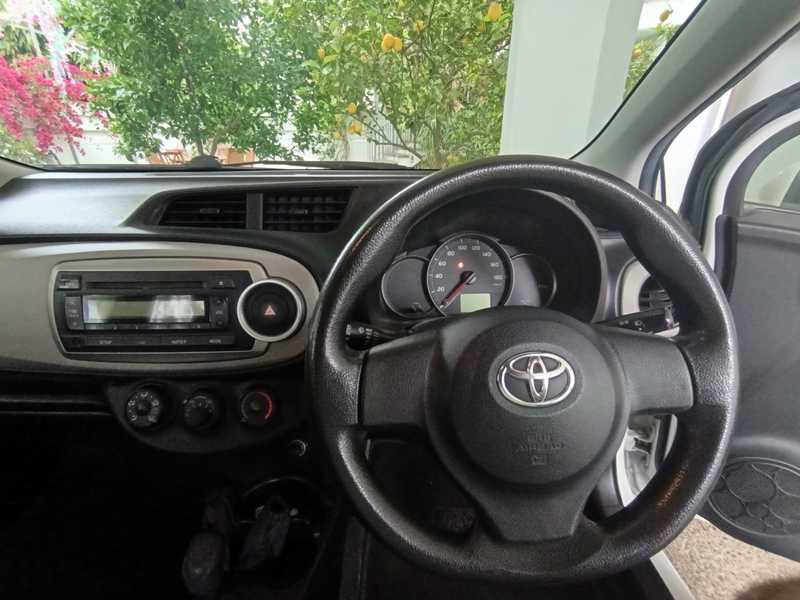 2013 Toyota Vitz 1,3L 2013 Cyprus