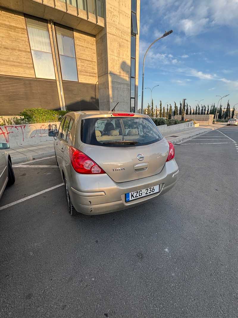 2011 Nissan Tiida 1,6L 2011 Cyprus