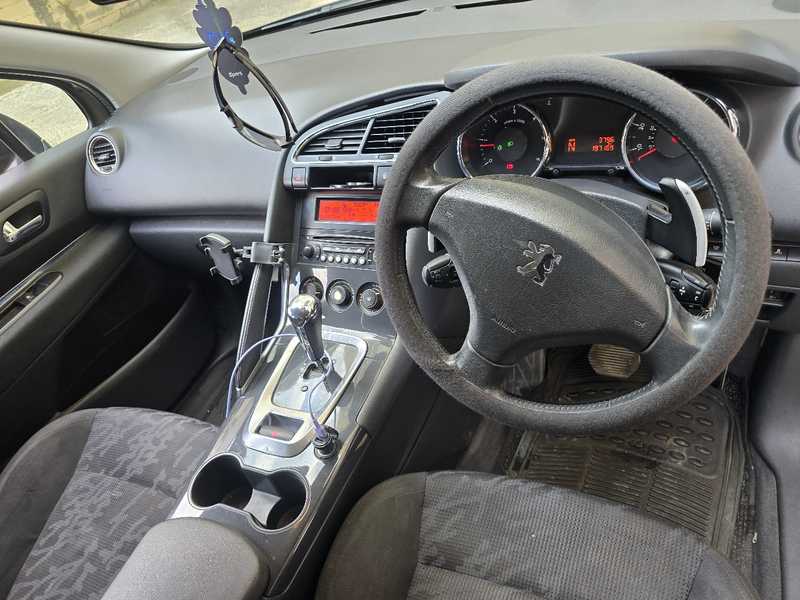 Peugeot 3008 1,6L 2012