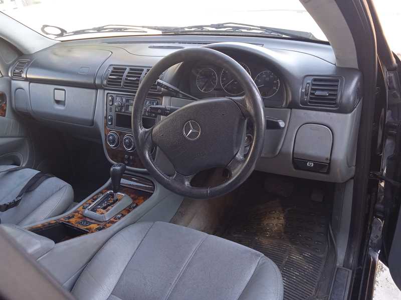 2004 Mercedes-Benz M-Class 2,7L 2004 Cyprus
